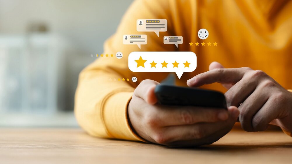 User give rating to service experience on online application, Customer review satisfaction feedback survey concept, Customer can evaluate quality of service leading to reputation ranking of business.