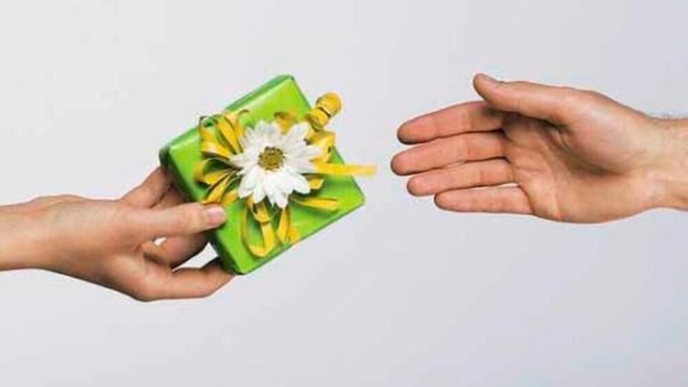 Was eigentlich gut gemeint ist, ist deshalb allein noch lange nicht gut durchdacht. Nachlässigkeit kann bei Bankverträgen statt für Familienfrieden für erheblichen Ärger sorgen.