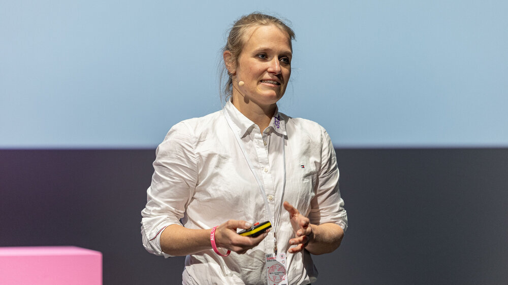 „Verlangen Sie für Aufklärung und Motivation einen angemessenen Preis.“  Die Steuerberaterin Dr. Ann-Kathrin Arp empfiehlt, Prophylaxe betriebswirtschaftlich zu berechnen.