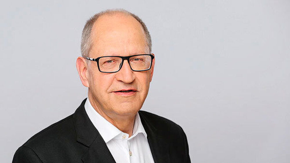 "Die schleichende Entmündigung der Selbstverwaltung durch immer mehr Kontrolle können wir nicht gutheißen", Dr. Peter Engel |