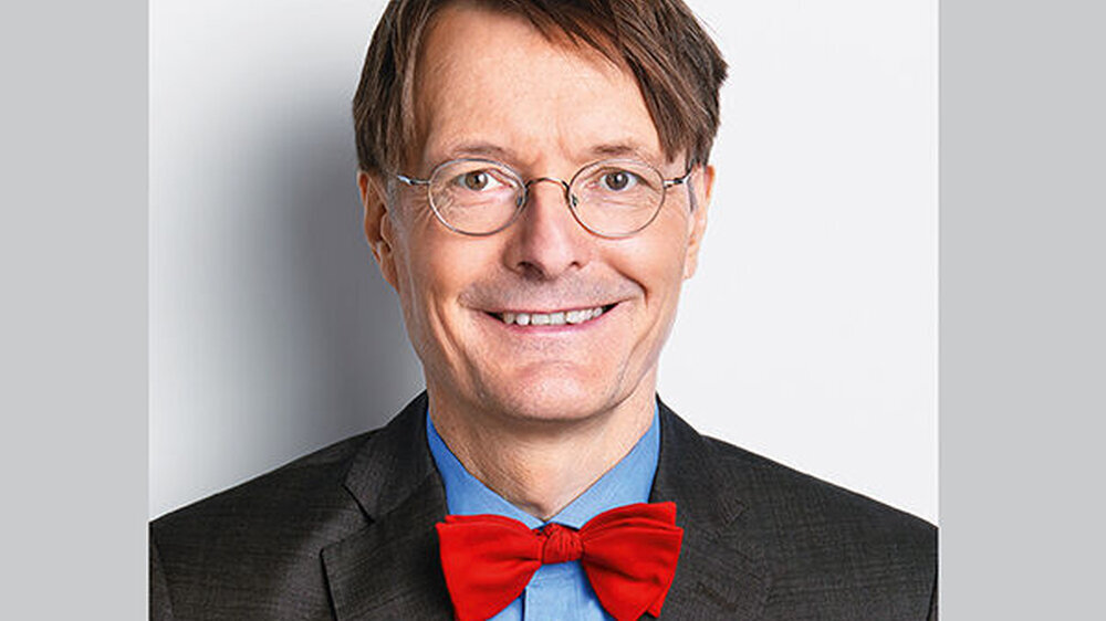 "Die Bürgerversicherung muss kommen", sagte SPD-Vize Prof. Karl Lauterbach der "Saarbrücker Zeitung" (Freitag-Ausgabe). "Dafür setzen wir uns auch bei möglichen Gesprächen mit der Union über einer Regierungsbildung ein."