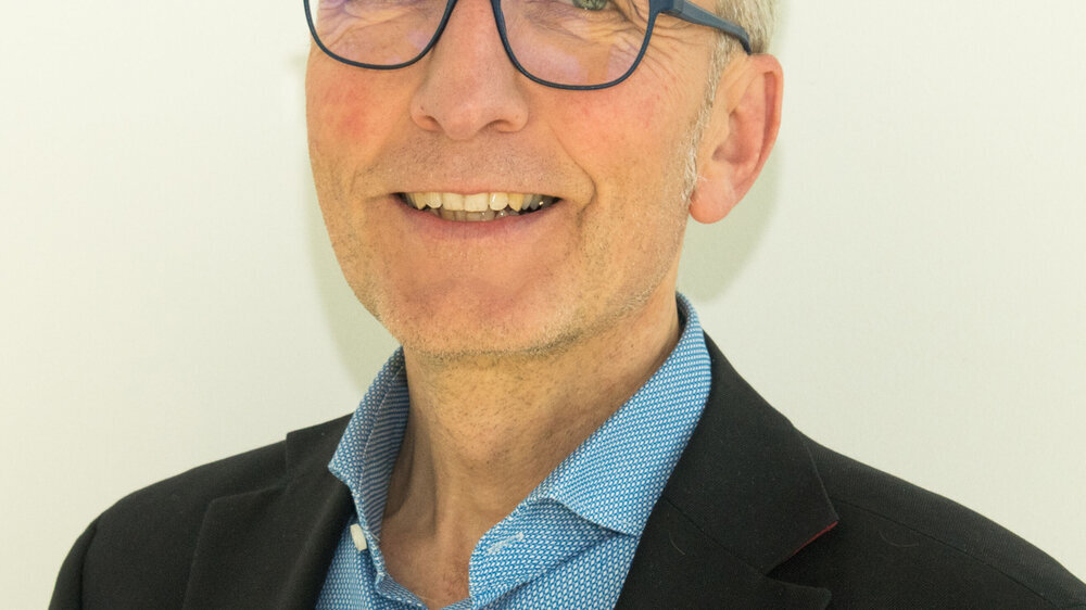 Prof. Dr. Reinhard Berner, neuer Vorsitzender der STIKO, Direktor der Klinik und Poliklinik für Kinder- und Jugendmedizin TU Dresden. Prof. Dr. Reinhard Berner, neuer Vorsitzender der STIKO, Direktor der Klinik und Poliklinik für Kinder- und Jugendmedizin TU Dresden.