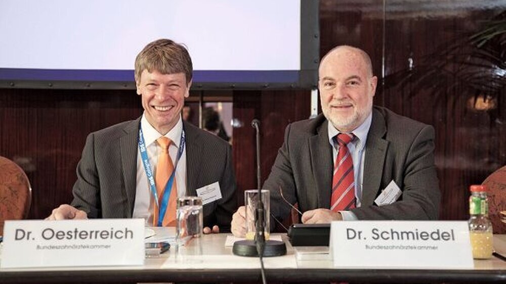 Zwei, die sich in puncto „Stärkung des Gemeinwohls“ einig sind: Dr. Dietmar Oesterreich und Dr. Wolfgang Schmiedel