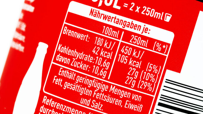Nährwertangaben auf einem Erfrischungsgetränk Zuckergehalt Softdrink