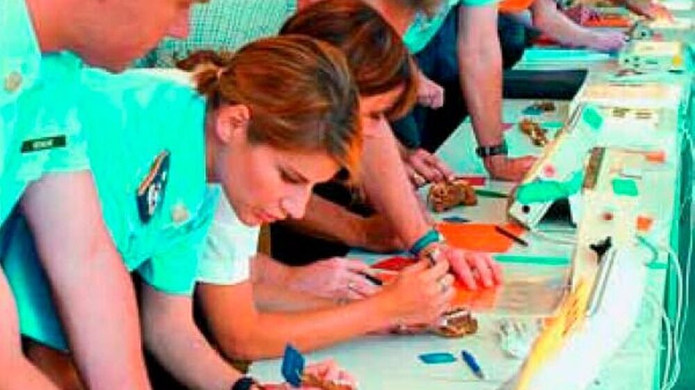 Akribische Kleinarbeit