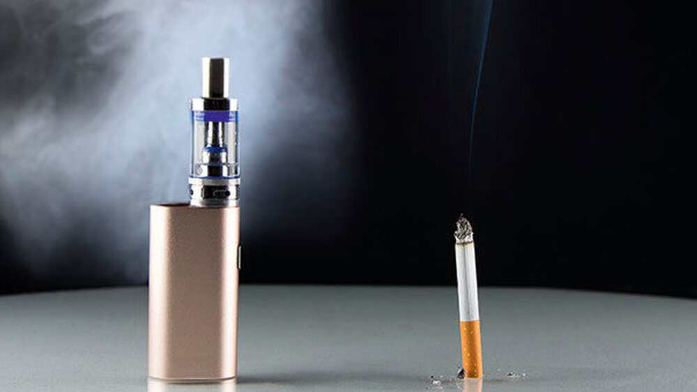 Das E-Zigaretten-Geschäft boomt. Doch welche Auswirkungen – insbesondere auf die Mundgesundheit – sind zu befürchten? \r\n