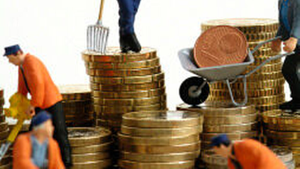 Finanzierungen von einer auf die andere Bank zu übertragen, ist theoretisch ganz einfach, praktisch aber manchmal etwas komplizierter. |