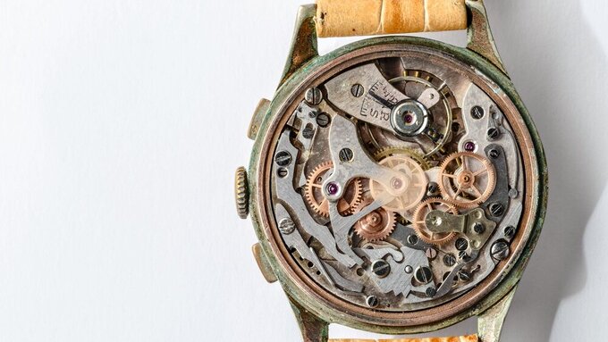 Ingranaggi orologio vintage