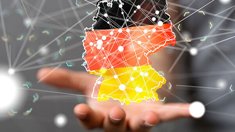 Für jedes Bundesland werden Hilfsprogramme, Zielgruppen und Ansprechpartner genannt.