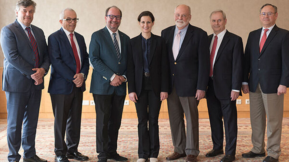 F. Guerra (PT), O. Battegay (CH), Chairman R. Sader (DE), I. Sailer (CH), T. Taylor (US), A. Schär (CH) und M. Sanz (ES).