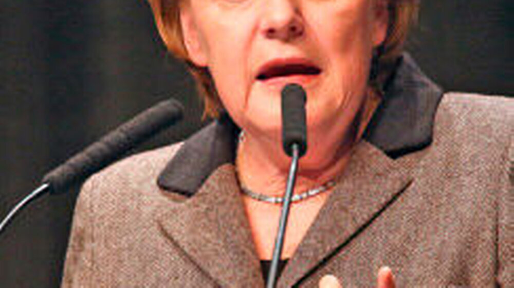 Bundeskanzlerin Merkel: Banken müssen reguliert, dürfen aber nicht stranguliert werden.
