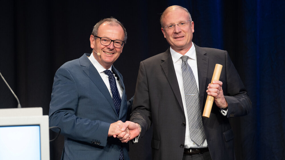 Prof. Dr. Dr. Peter Proff neuer Präsident der DGZMK
