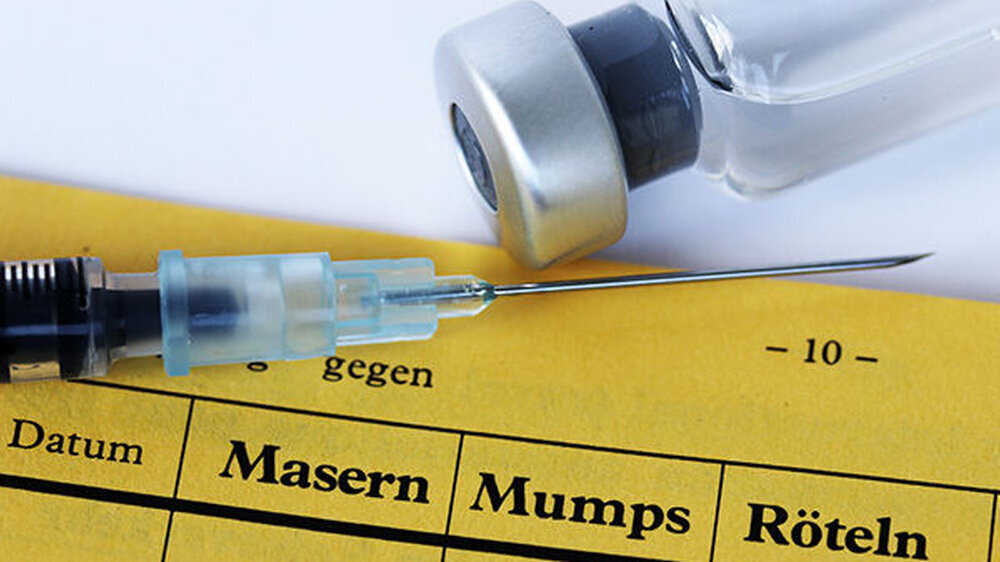 Die Impfpflicht für Kinder, die in Kitas und Tagespflegeeinrichtungen betreut werden, verstößt nicht gegen das Grundgesetz, entschied das oberste Gericht.