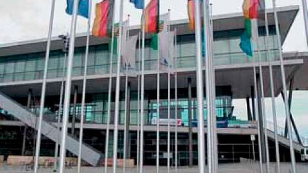 Das neue Kongresszentrum in Dresden war Anlaufpunkt für 600 Zahnärztinnen und Zahnärzte sowie ihre Teams zum 15. blend-a-med-Kongress.
