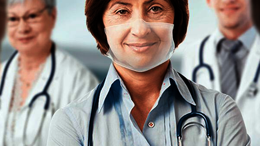 Patienten hilft es, wenn sie den Gesichtsausdruck des Arztes sehen können. Masken und Mundschutz verhindern dies. Jetzt läuft die Produktion für eine vollständig transparente OP-Maske an.