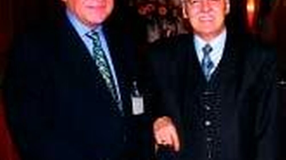Dr. Dr. Henning Borchers mit „Mister Zukunft”, dem Freizeitforscher Prof. Dr. Horst Opaschowski, auf dem Kongress im Harz.