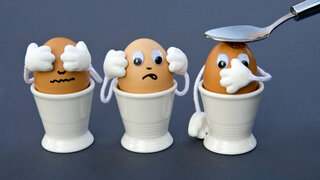 Augen, Ohren, Mund verschließen