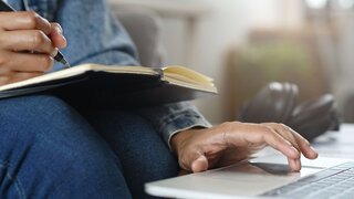 Online Suche im Laptop