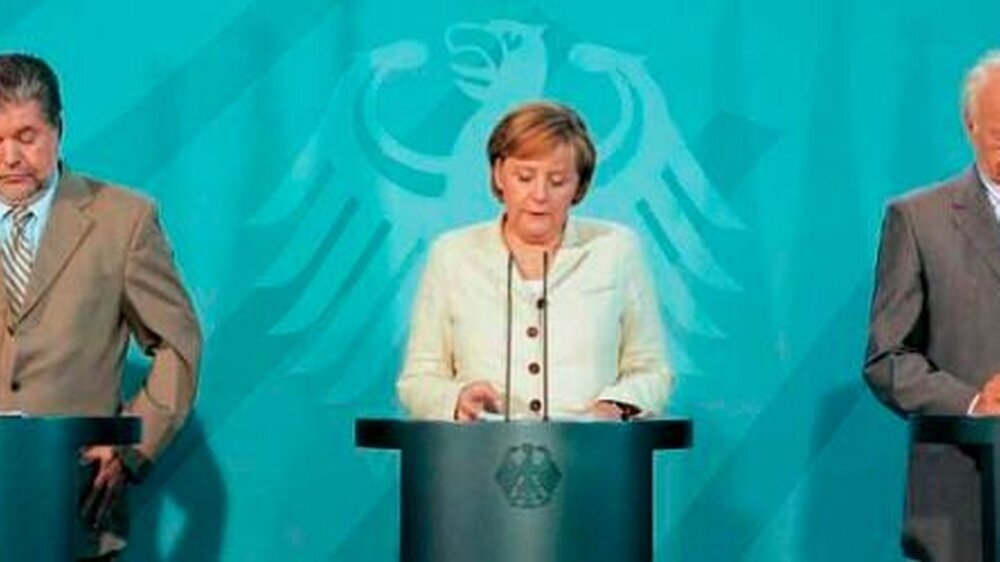 Zähes Ringen der Koalitionäre in der Nacht zum 3. Juli: Was als großer Durchbruch angekündigt war, entpuppte sich als Reförmchen auf kleinstem Nenner. Was ist zukunftsweisend? Was wird aus dem Verhältnis zwischen Arzt und Patient? Die Reihe offener