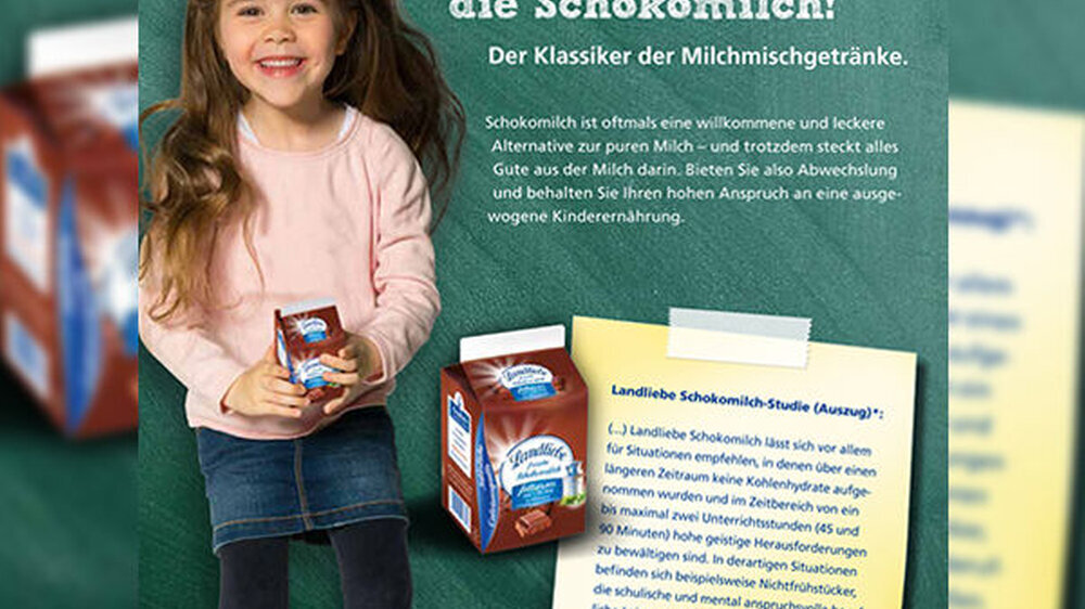 Diese Broschüren will der Molkereikonzern Friesland-Campina nun nicht mehr verteilen. Darin empfiehlt Landliebe seine Schokomilch explizit für die Schule: In Situationen, "in denen hohe geistige Anforderungen zu bewältigen sind", sei Kakao vor allem zu