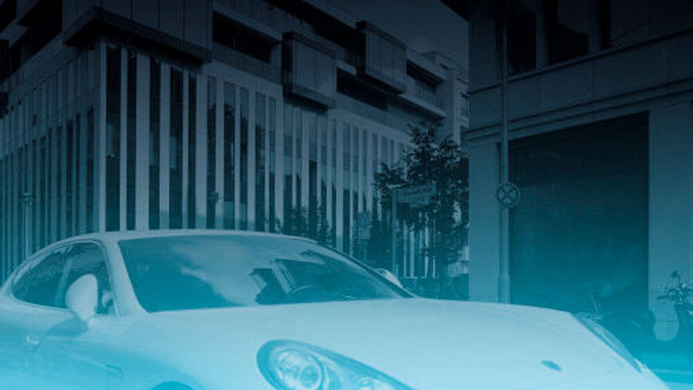 Ein geradezu inflationär ausgewachsenes Stigma: Der deutsche Zahnarzt und sein Porsche. |