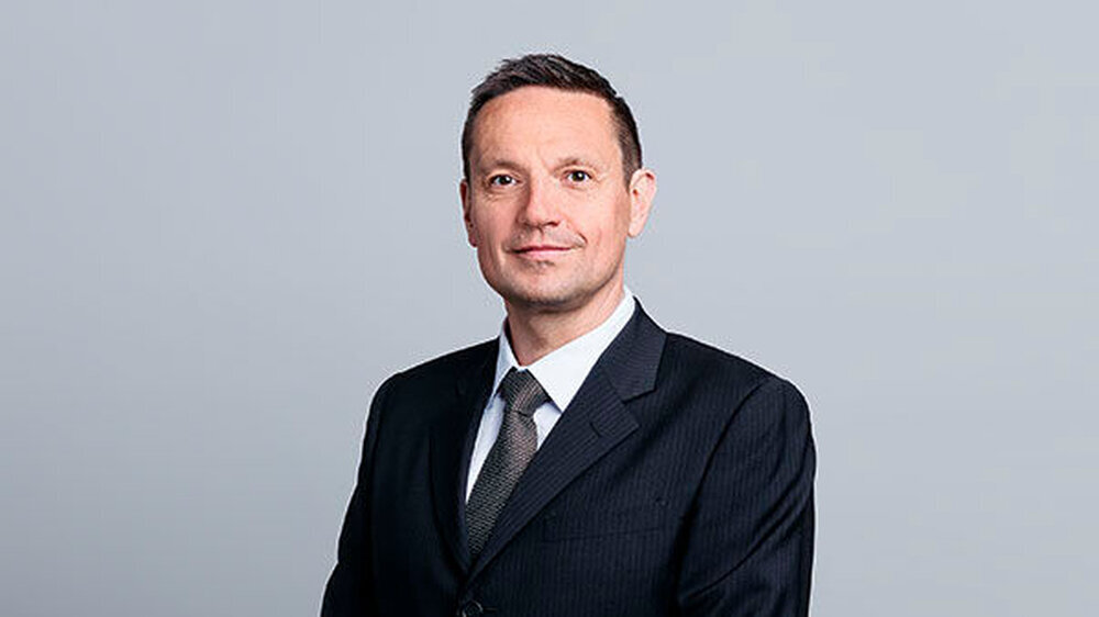 Franz Maier, Geschäftsführer von Acura-Zahnärzte\r\n