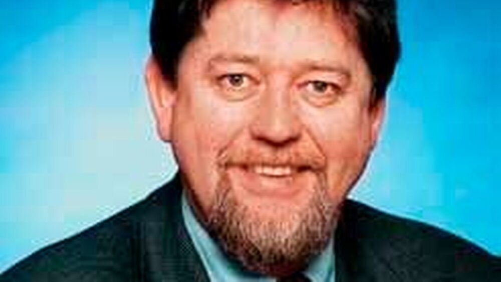 Dr. Günther E. Buchholz\r\nVorstandsmitglied der Kassenzahnärztlichen\r\nBundesvereinigung