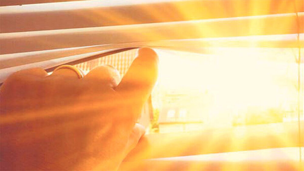 Hitzealarm in der Praxis? Steigen die Temperaturen über die zumutbare Grenze, ist der Zahnarzt für den Schutz seiner Mitarbeiter und seiner Patienten verantwortlich. Hitzealarm in der Praxis? Steigen die Temperaturen über die zumutbare Grenze, ist der Zahnarzt für den Schutz seiner Mitarbeiter und seiner Patienten verantwortlich.