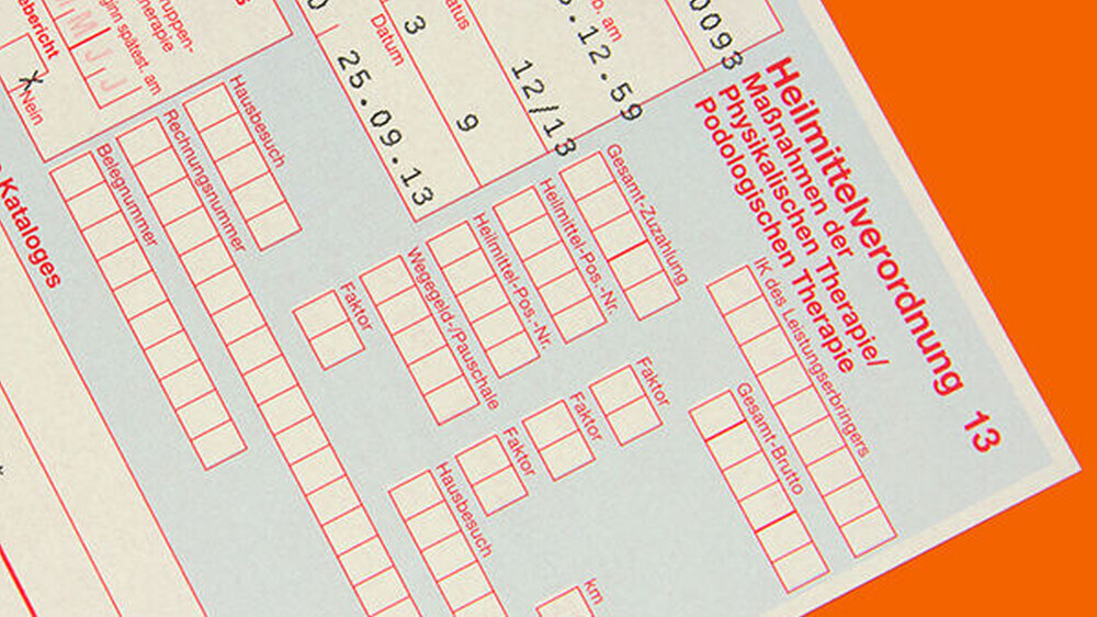 Heilmittel können in den Praxen ab Oktober passgenauer und zugleich bürokratieärmer verordnet werden, meldet die KZBV.
