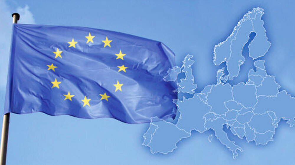 Der Europäische Wirtschafts- und Sozialausschuss macht sich in seiner jüngsten Stellungnahme für eine europaweit einheitliche Definition der Freien Berufe stark. | Der Europäische Wirtschafts- und Sozialausschuss macht sich in seiner jüngsten Stellungnahme für eine europaweit einheitliche Definition der Freien Berufe stark. |