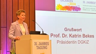 Prof. Dr. Katrin Bekes, Wien, Präsidentin der DGKiZ