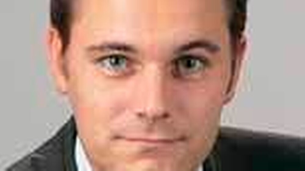 Mit den Antworten der Bundesregierung auf die Kleine Anfrage der FDP in Sachen GOZ-Novelle keineswegs zufrieden: MdB Daniel Bahr.
