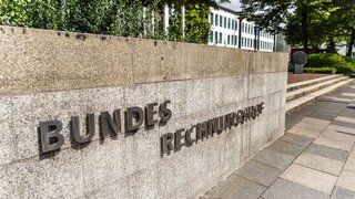 Eingang Bundesrechnungshof Bonn
