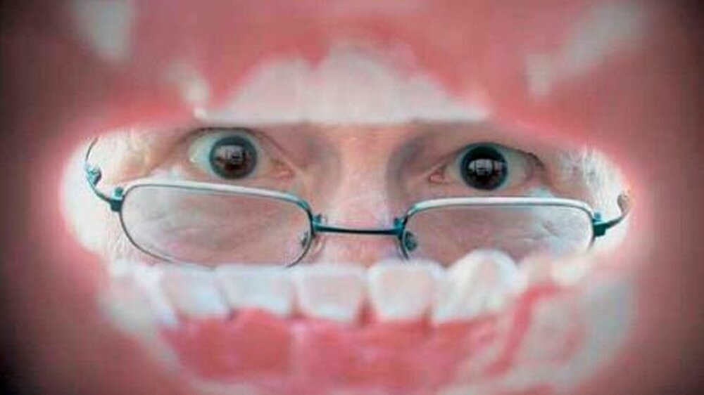 Einigen EU-Politikern steht beim Stichwort Amalgam die Panik in den Augen. Dabei haben unabhängige Studien immer wieder belegt, dass Amalgamfüllungen für Mensch und Umwelt ungefährlich sind.