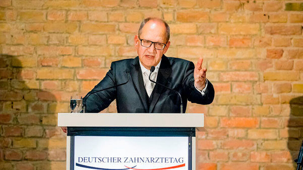 BZÄK-Präsident Dr. Peter Engel |