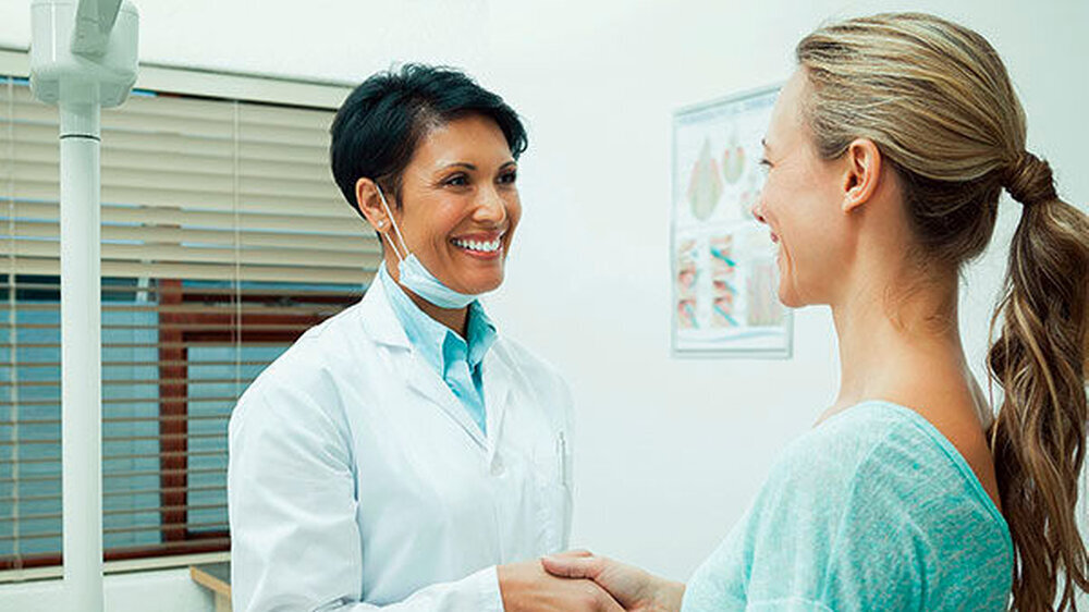 Der erste Eindruck, den ihr Patient von Ihnen erhält, ist entscheidend für seine Bindung an Ihre Praxis.\r\n