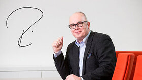 Dr. Uwe Axel Richter, Chefredakteur |