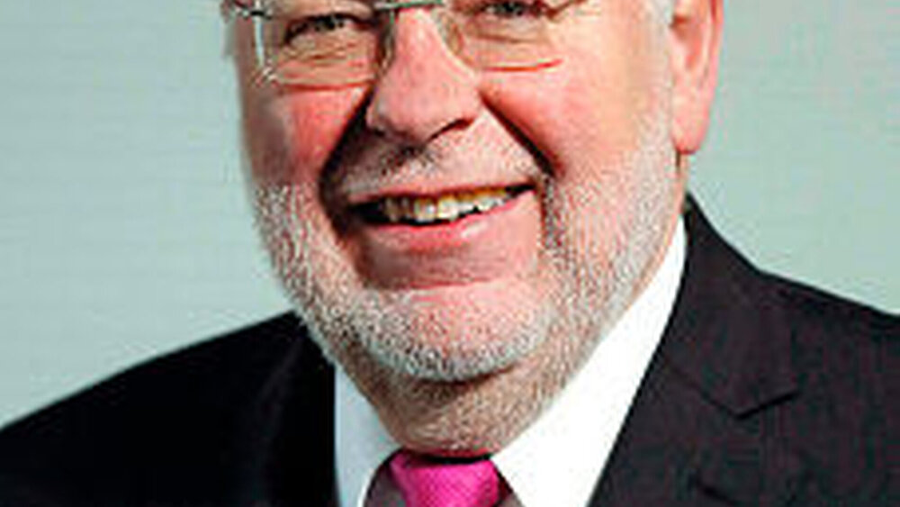 Sanitätsrat Dr. Helmut Stein |