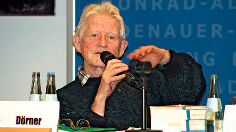 Plädiert für Netzwerke statt Heime: Prof. Klaus Dörner bei seinem Vortrag in der Berliner Konrad-Adenauer-Stiftung.