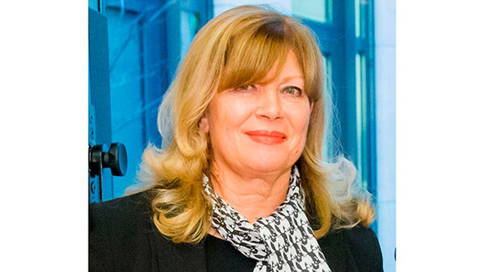 Dr. Gisela Tascher (geb. 1954) machte 1977 ihr Staatsexamen an der Medizinischen Akademie Carl-Gustav-Carus Dresden. 2007 promovierte sie am Institut für Geschichte und Ethik der Medizin an der Medizinischen Fakultät der Ruprecht-Karls-Universität Heid