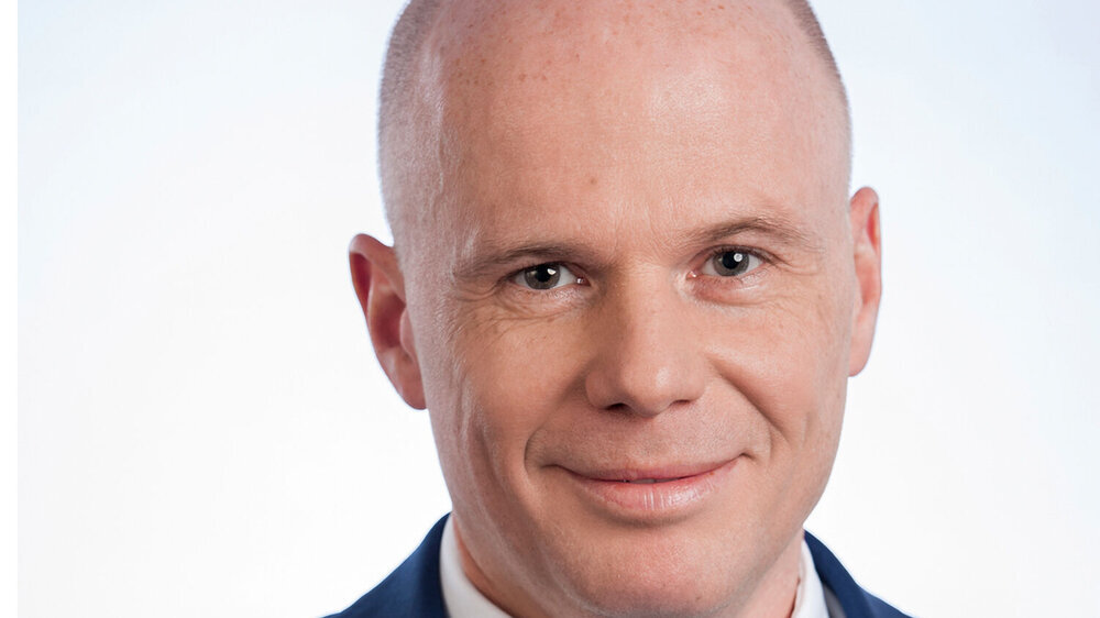 Dr. Karsten Heegewaldt wurde als Präsident der Zahnärztekammer Berlin bestätigt und tritt nun seine zweite Amtszeit an.