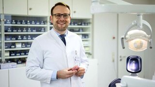 Prof. Christian Kirschneck leitet neuerdings die Kieferorthopädie am Universitätsklinikum Bonn.