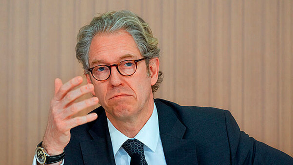 Alles paletti? KBV-Chef Dr. Andreas Gassen scheint sich von seinen Botschaften selbst noch überzeugen zu müssen. Alles paletti? KBV-Chef Dr. Andreas Gassen scheint sich von seinen Botschaften selbst noch überzeugen zu müssen.