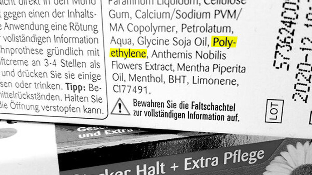 Die hinter Kukident stehende Reckitt Benckiser Deutschland GmbH erhielt die zm-Anfrage am 25. April. Einzige Rückmeldung seitdem ist eine Eingangsbestätigung und der Satz: "Wir melden uns bei Ihnen, sobald wir ein Update haben."