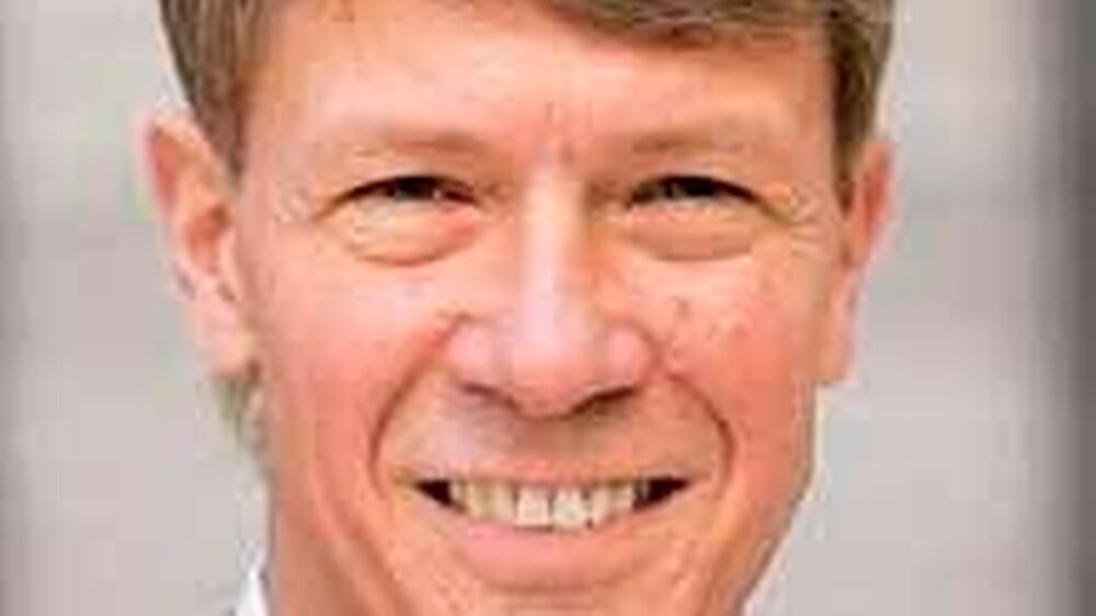 Dr. Dietmar Oesterreich\r\nVizepräsident der Bundeszahnärztekammer