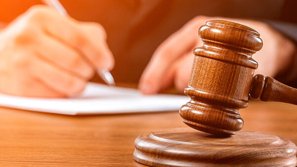 Nach derzeitiger Gesetzeslage würde ein MVZ, das sich nur mit einem Versorgungskonzept für einen Arztsitz bewirbt, mit dem Zuschlag dafür laut Bundessozialgericht eine „arztlose Anstellungsgenehmigung“ erhalten. Eine solche Berechtigung sei aller