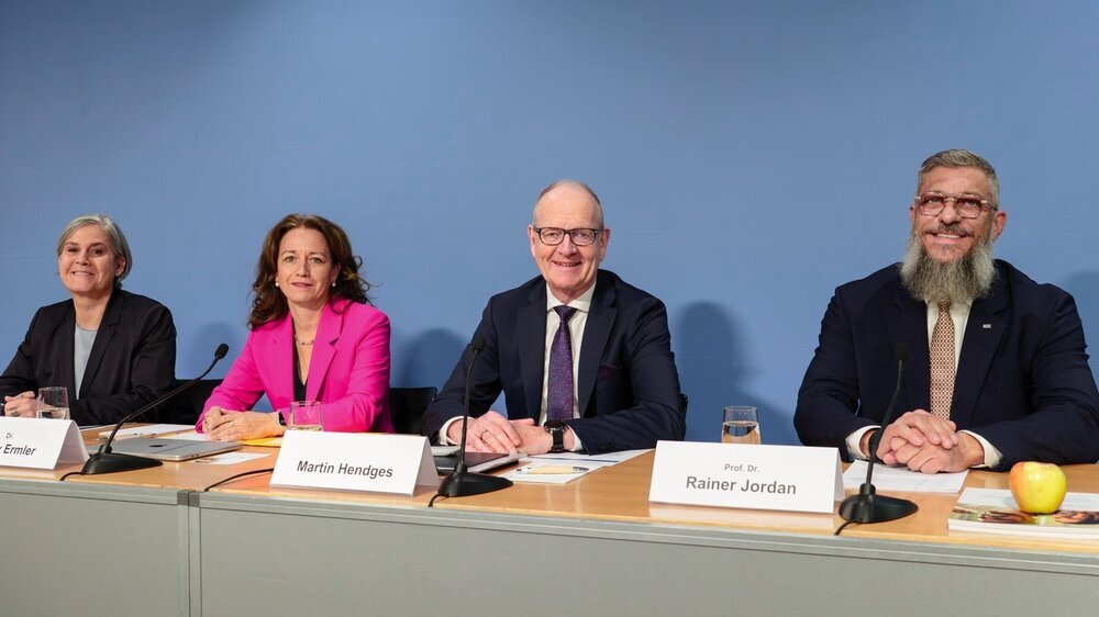 Vorstellung der DMS 6 in der Bundespressekonferenz