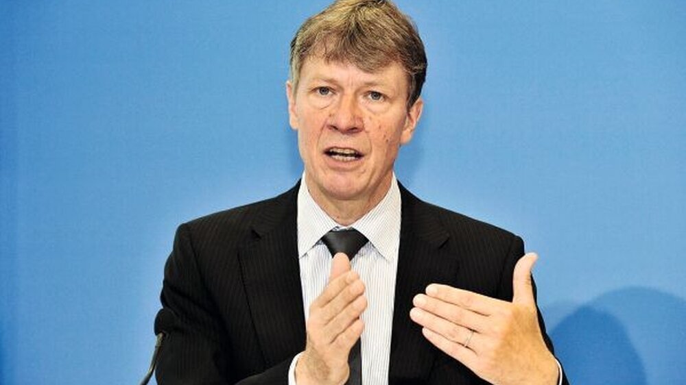 Prof. Dr. Dietmar Oesterreich (BZÄK) fordert, die präventiven Potenziale zu heben und den § 22a SGB V entsprechend zu ergänzen.