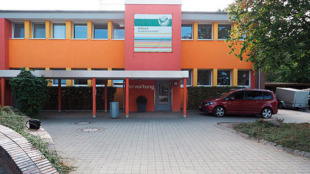 An der Grundschule „In der Alten Forst“ in Hamburg-Eißendorf wurde mit Beginn des neuen Schuljahres das Pilotprojekt „Kariesfreie Schule“ gestartet.