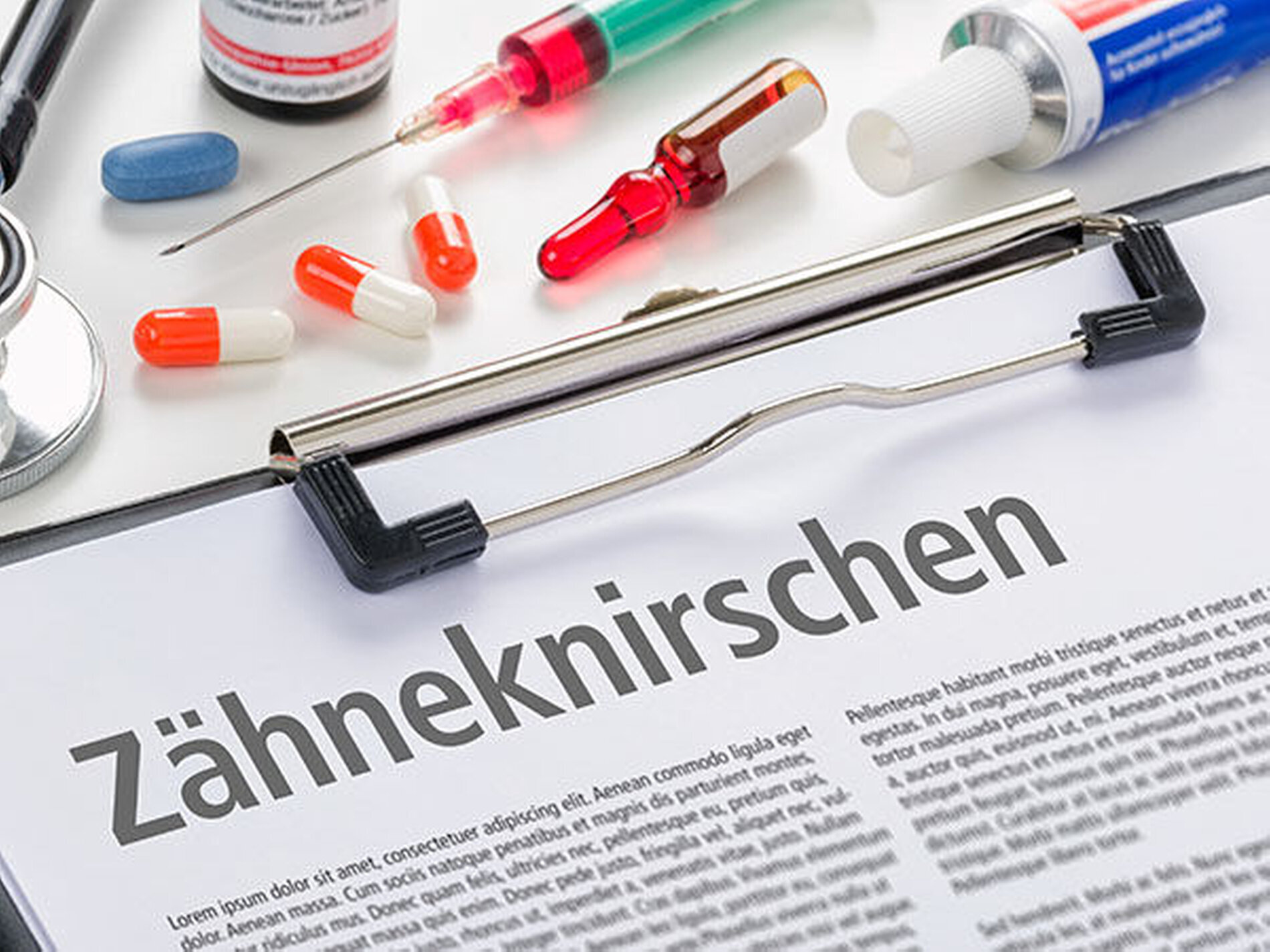 Knirscher-Schiene mit eingebautem Biofeedback - zm-online Knirscher-Schiene mit eingebautem Biofeedback - zm-online